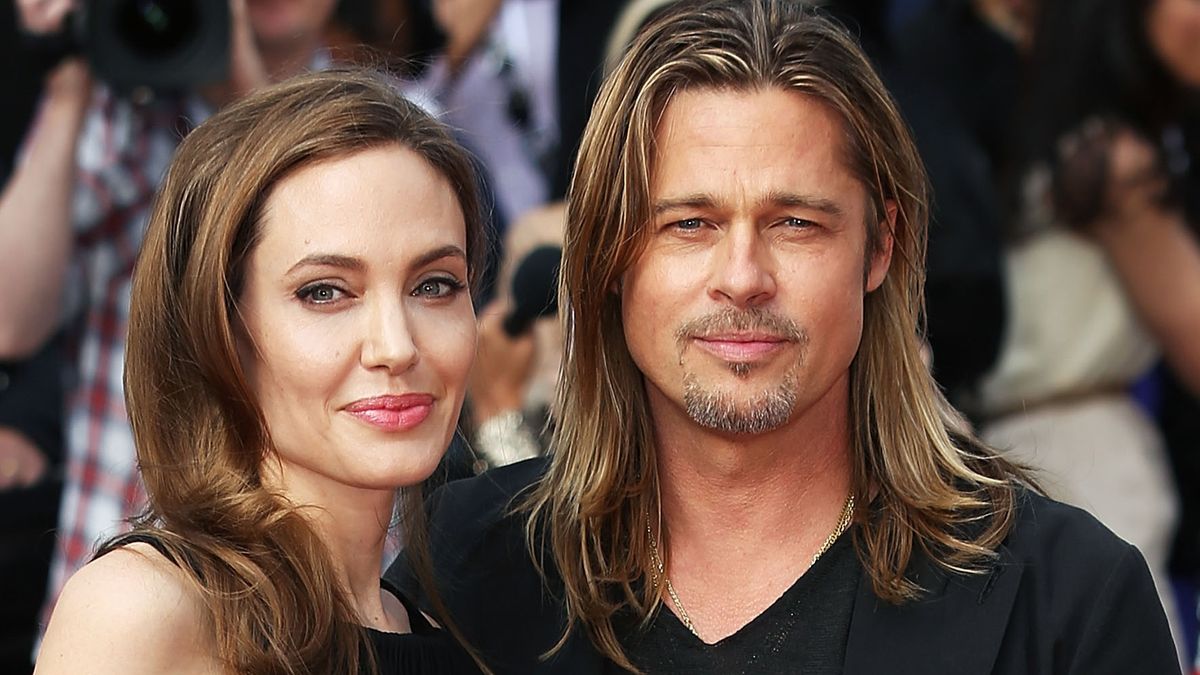 Angelina Jolie and Brad Pitt Relationship Timeline - Brangelina Files for  Divorce