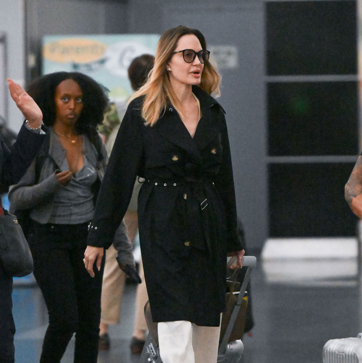 Angelina Jolie Wore the Loose Jeans Trend to the Airport