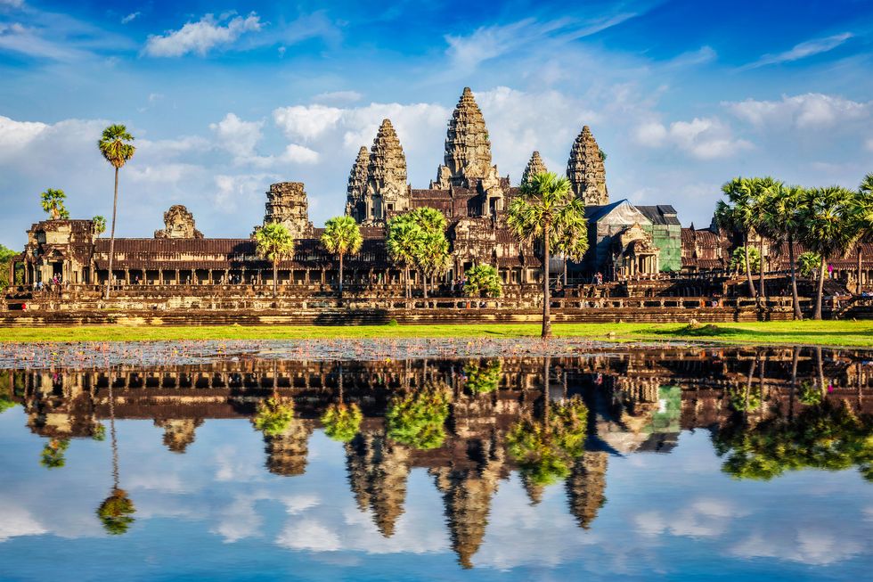 angkor wat temple   cambodia iconic landmark with reflection in water