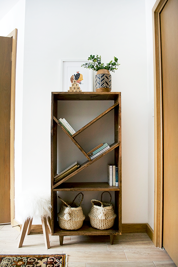 angled shelves diy bookshelf