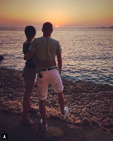 Sky, Horizon, Love, Sunset, Ocean, Friendship, Vacation, Sea, Morning, Cloud, 
