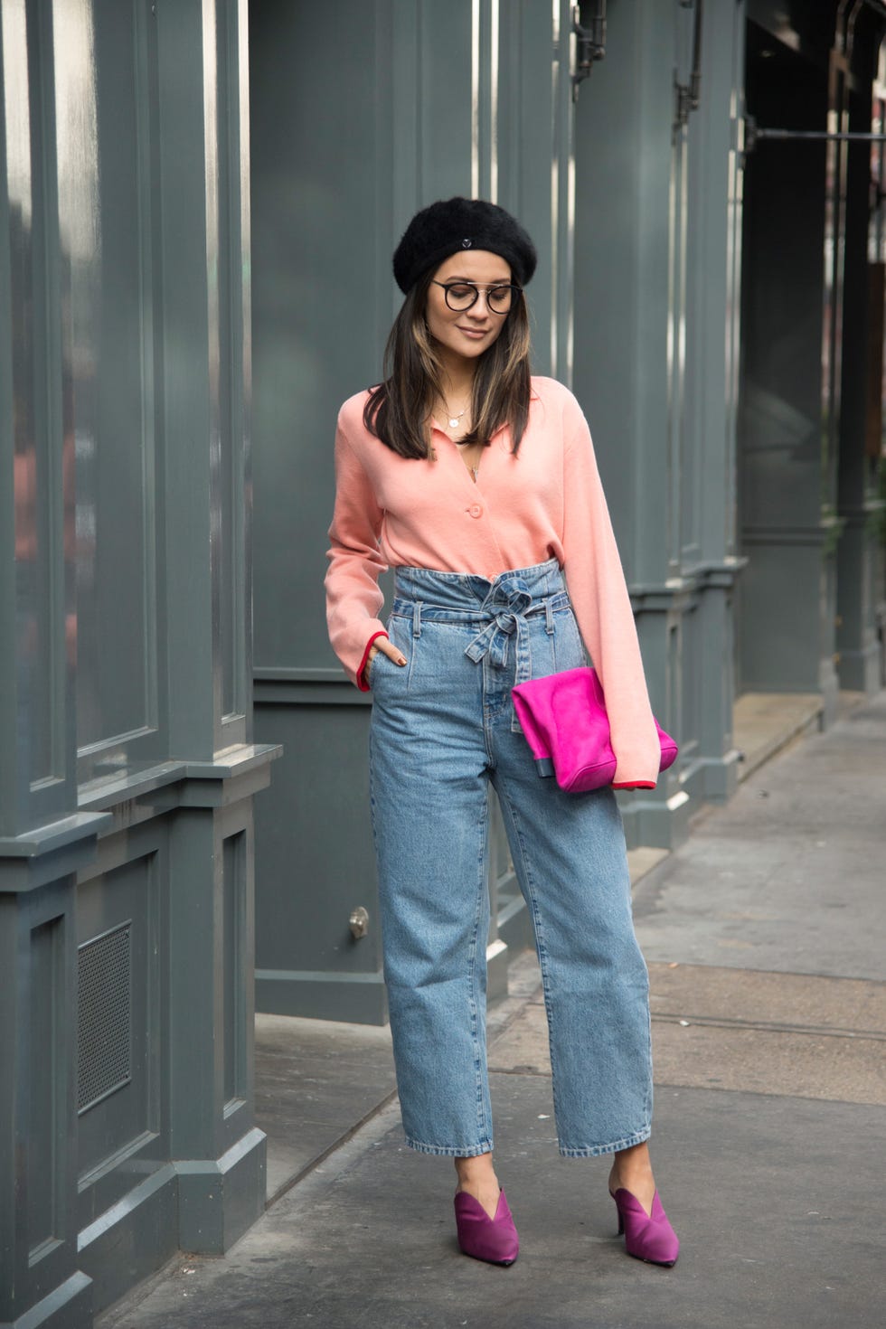 Pink, Clothing, Jeans, Street fashion, Denim, Fashion, Snapshot, Shoulder, Waist, Footwear, 