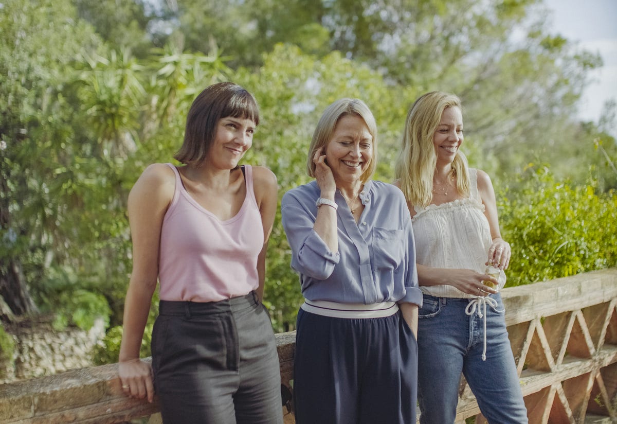 annabel scholey, nicola walker, fiona button, the split barcelona