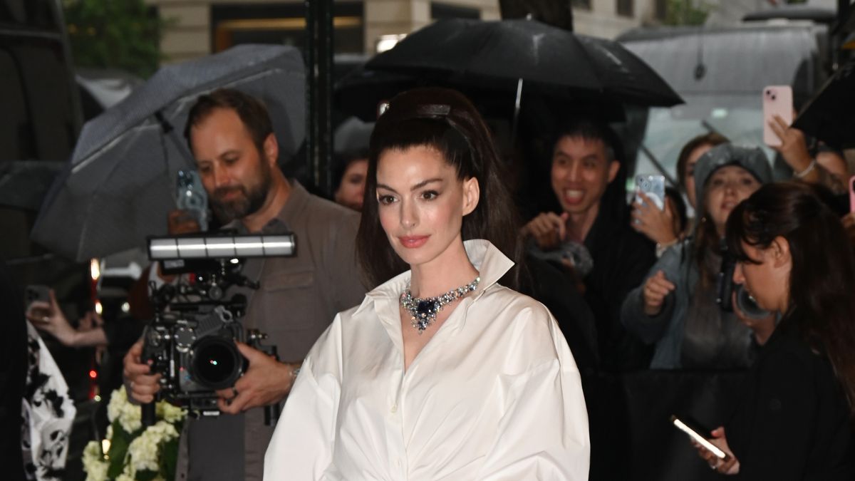 the carlyle hotel: 2025 met gala departures