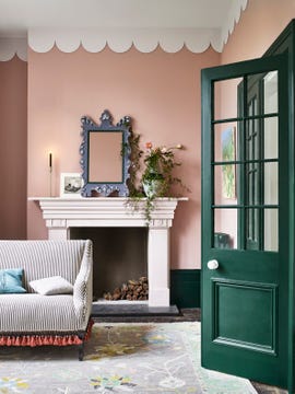 scalloped wall