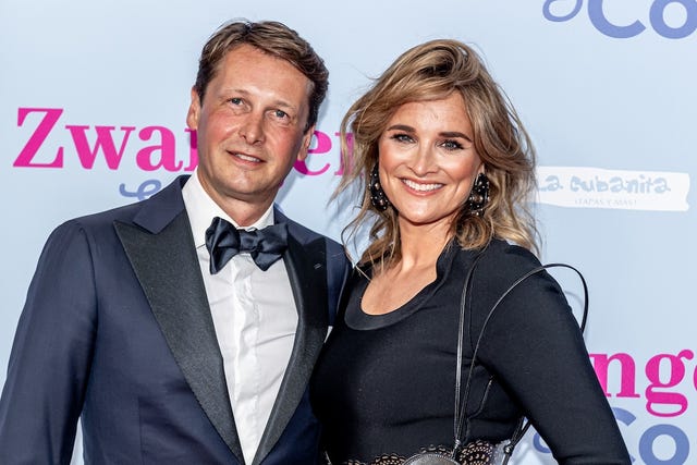 Verrukkelijk Funda: Bas van Veggel en Lieke van Lexmond geven bijna half miljoen korting op Vondelpa