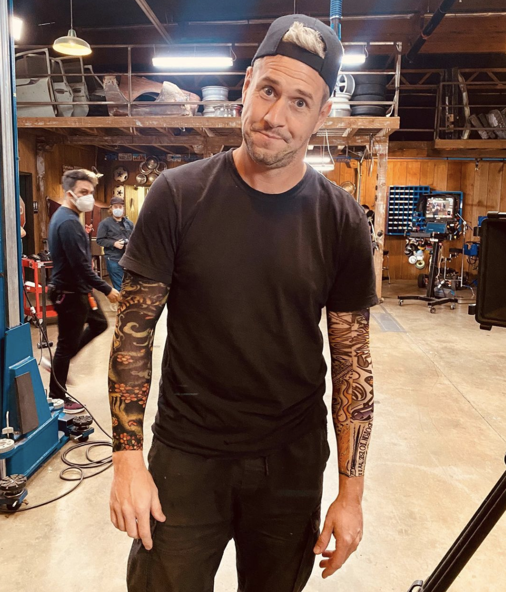 ant anstead wears fake tattoo sleeves while filming