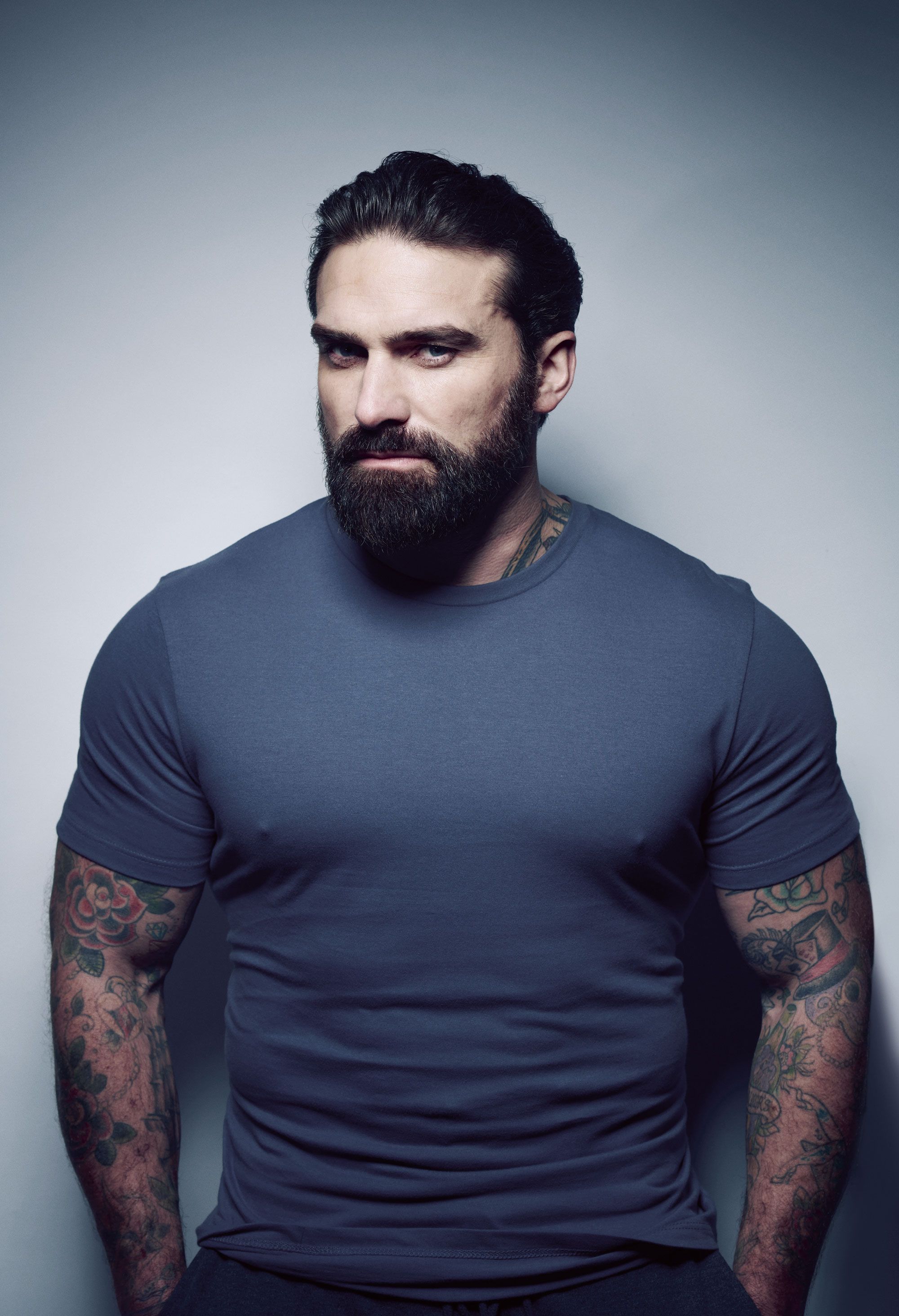 Turtles Head Tattoo - Ant Middleton admiring my work. He's got some bad  tattoos but he knows the Gov are lying and he's said so. So he's oright. 😁  | Facebook