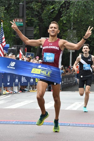 anthony calantoni fifth avenue mile