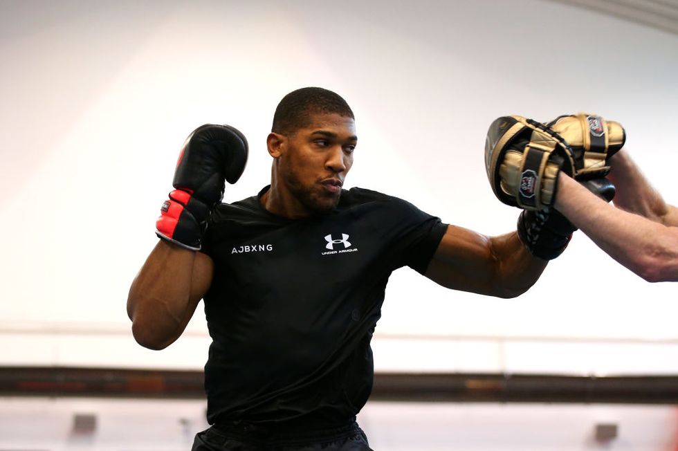 admiración Mamá Chirrido Anthony Joshua Shares His Top 5 Boxing Moves Ahead of MSG Bout
