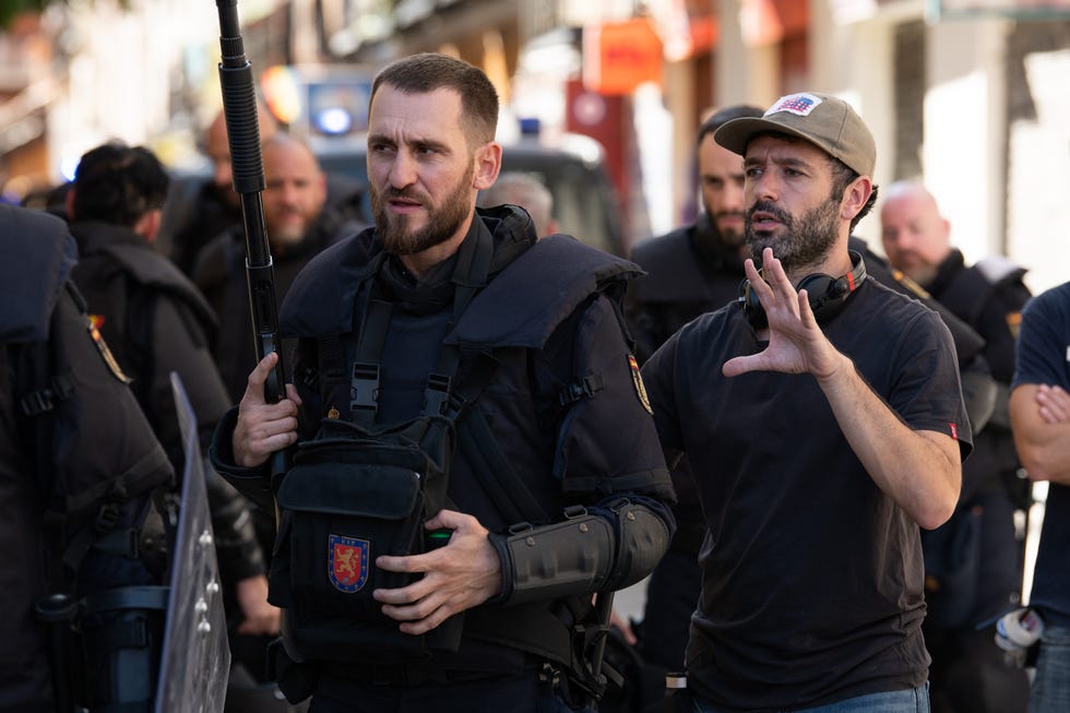 raúl arevalo en el rodaje de antidisturbios