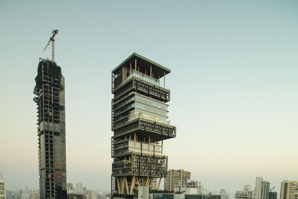 antilia and mumbai skyline
