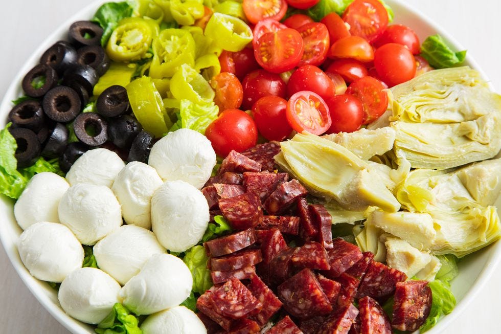 preview for Antipasto Salad Is The PERFECT Desk Lunch