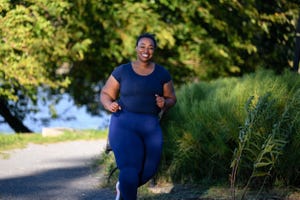 antoinette dockery photoshoot with johnny zhang wearing superfit leggings in september 2022 in new york city