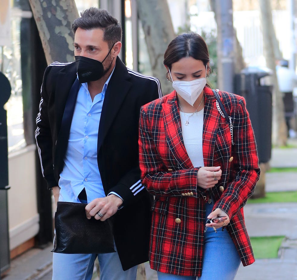 gloria camila, fiel a su sobrina rocío flores y a la familia de antonio david