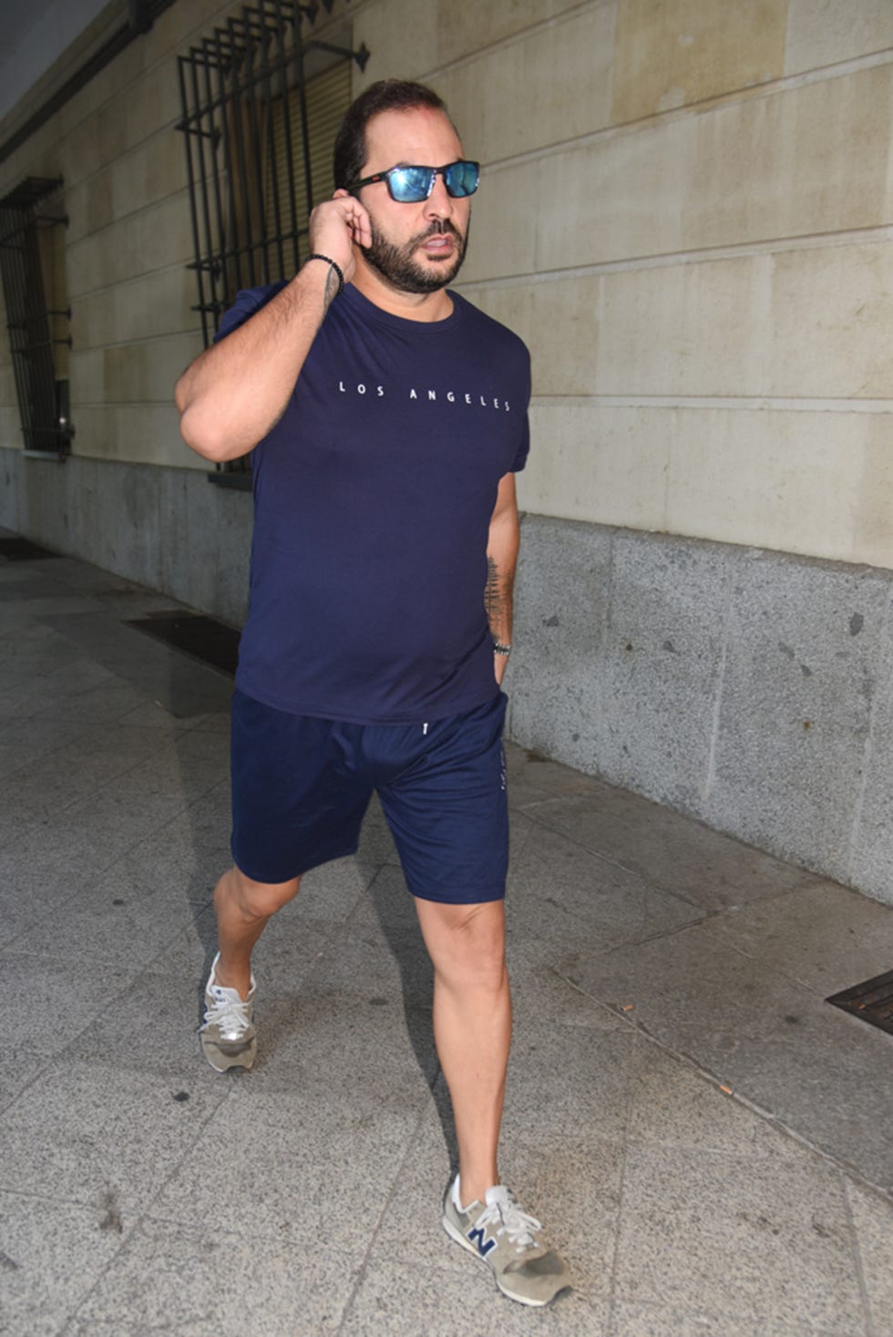 antonio rejado reaparece en los juzgados de sevilla para firmar ante el juez un ano despues del robo en casa de maria del monte