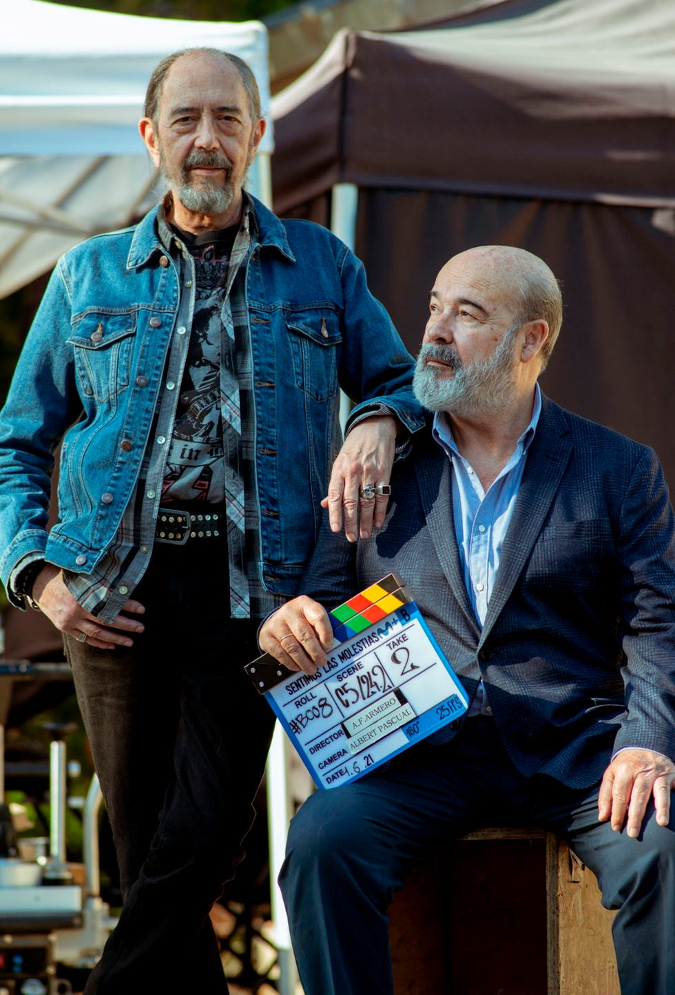 los actores en un momento de la grabación de la nueva serie de movistar
