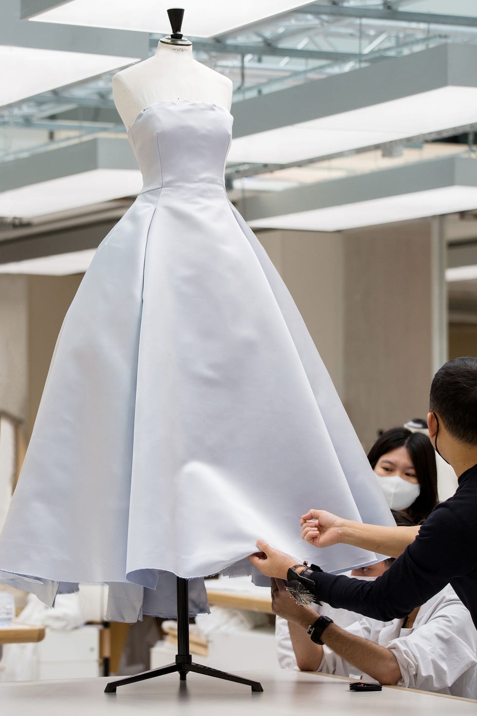 the making of anya taylor joy's second dior dress