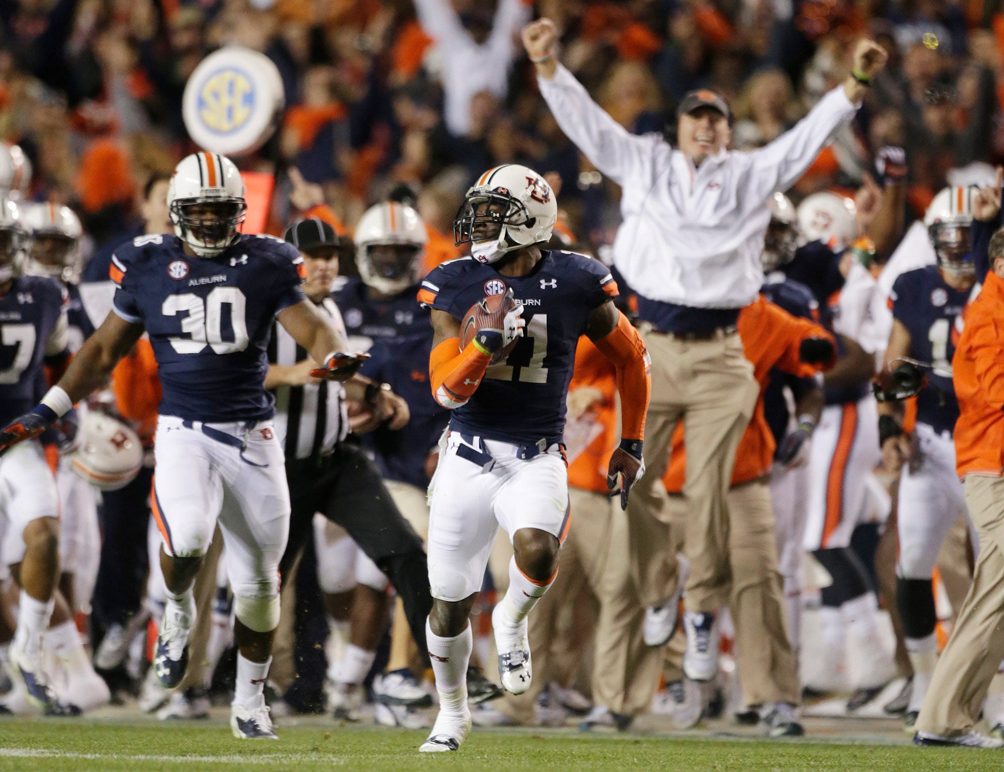 The Stories Behind Three of the Craziest Upset Endings in College Football History