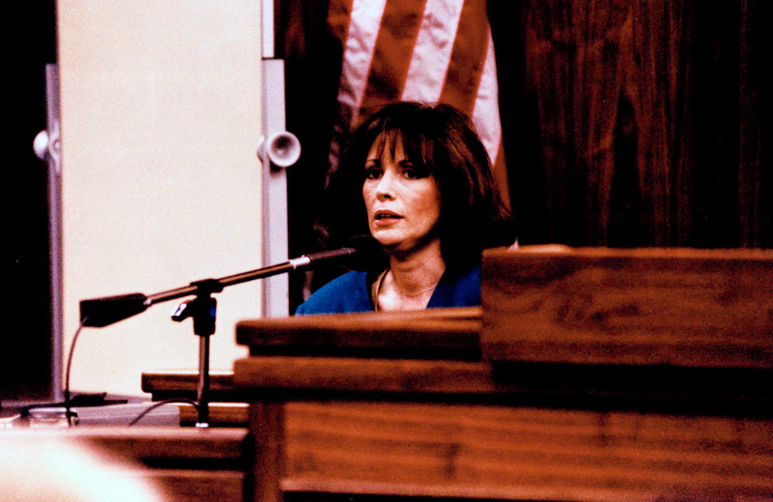 Unraveling The Tragic Tale Of The Menendez Brothers: Witness Testimony That Will Haunt You. - v876vkk