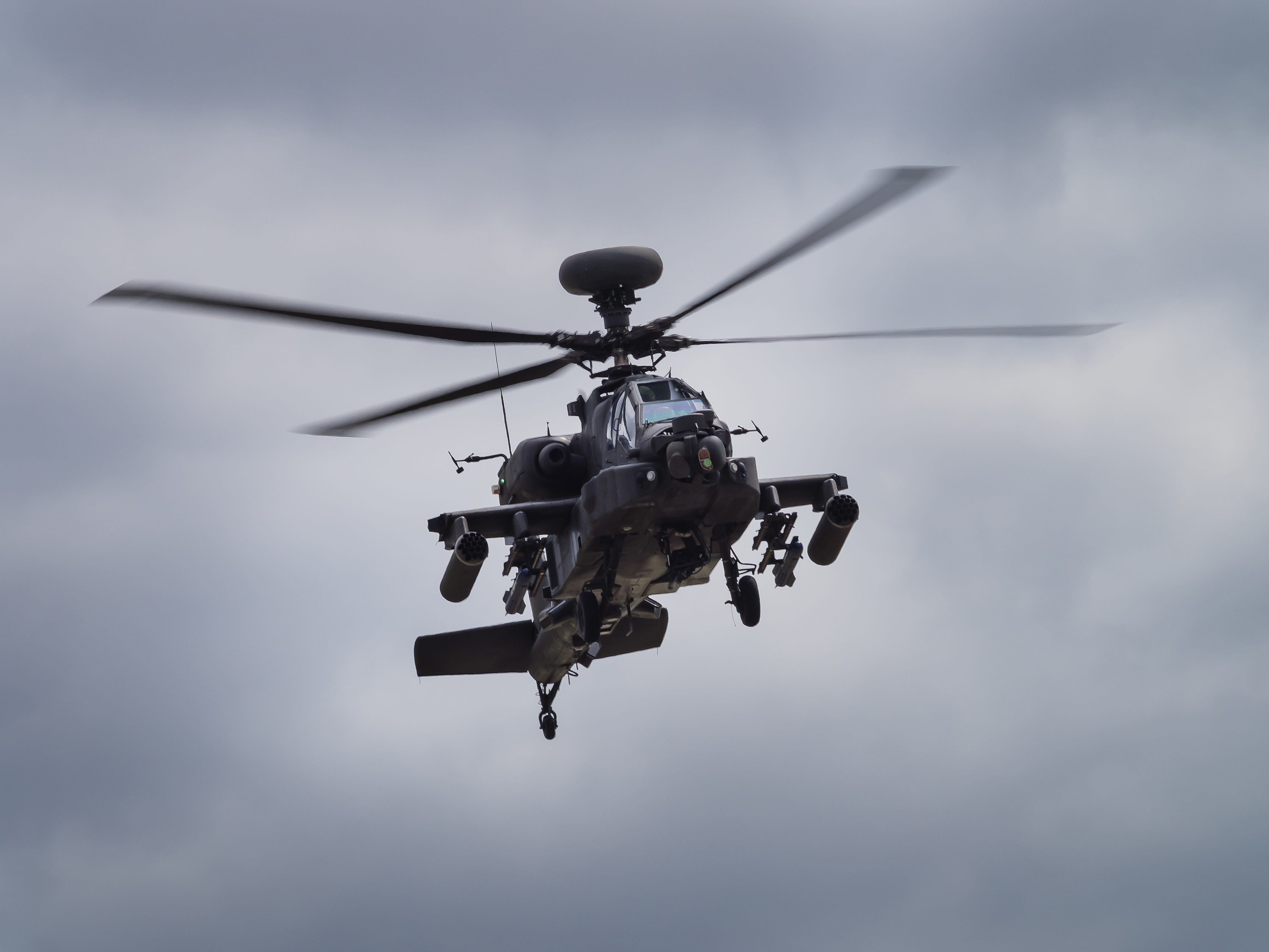apache-helicopter-royalty-free-image-1702663337.jpg