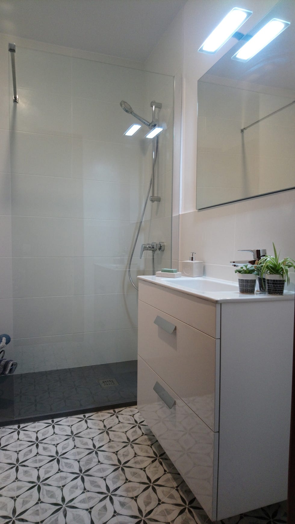 Apartamento reformado con estilo rústico en Cambrils