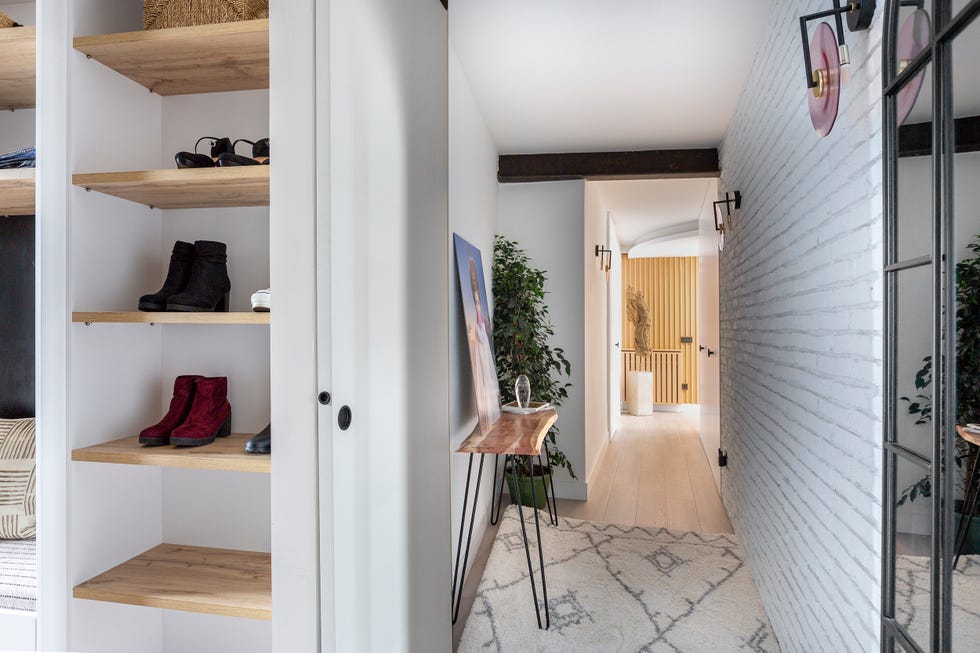 pasillo junto al vestidor