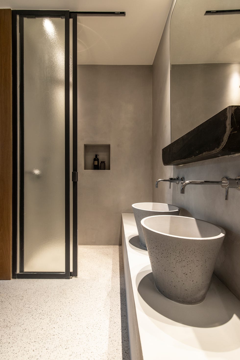baño de microcemento