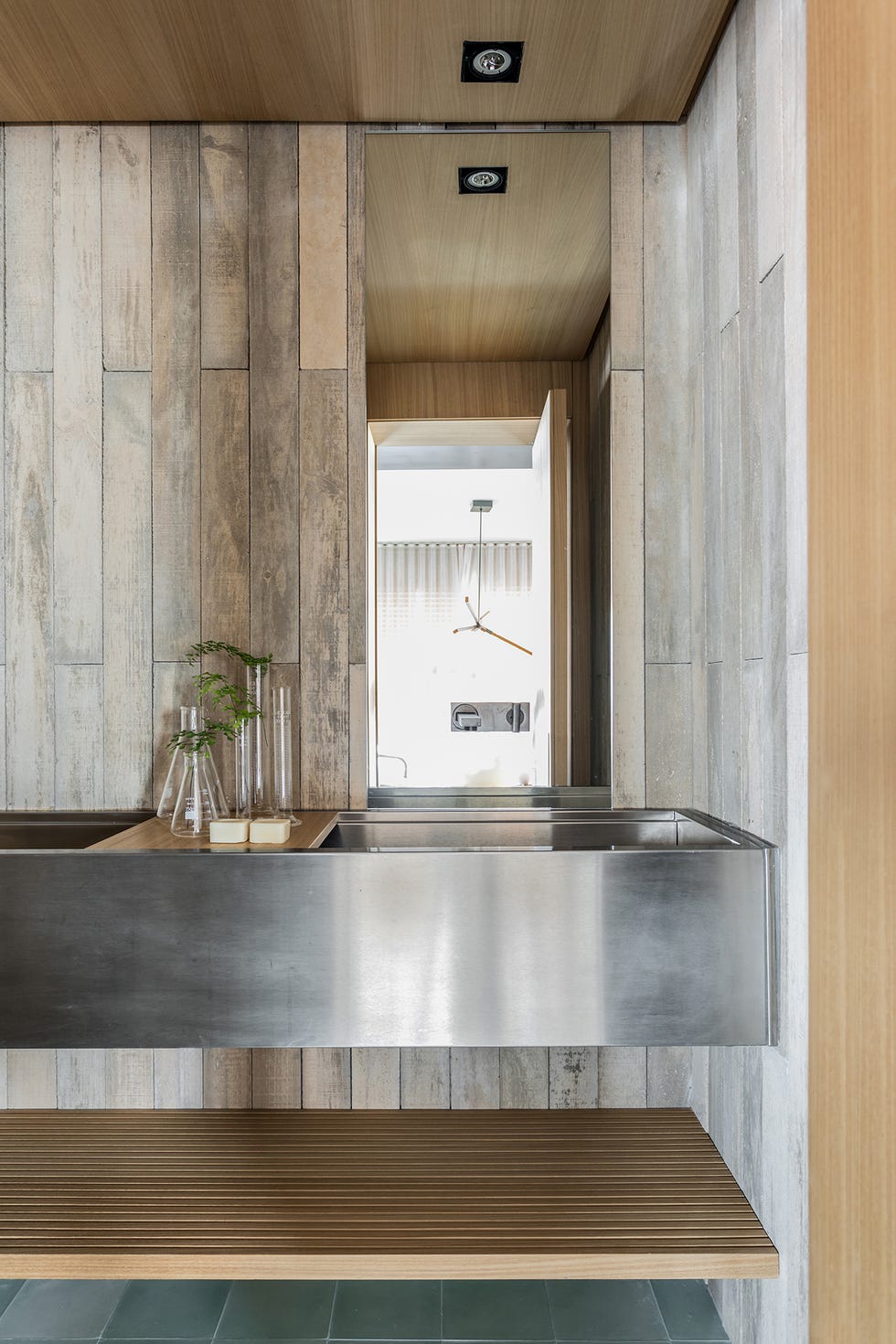 Apartamento de estilo contemporáneo y vintage