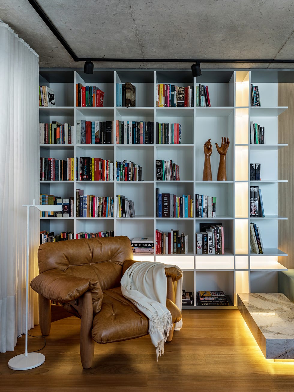Apartamento de estilo contemporáneo y vintage