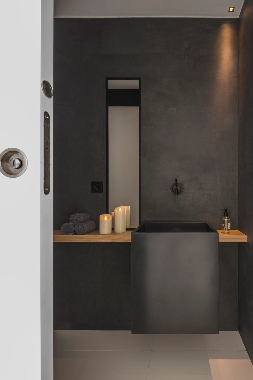 Apartamento Suite Sea diseñado por Susanna Cots