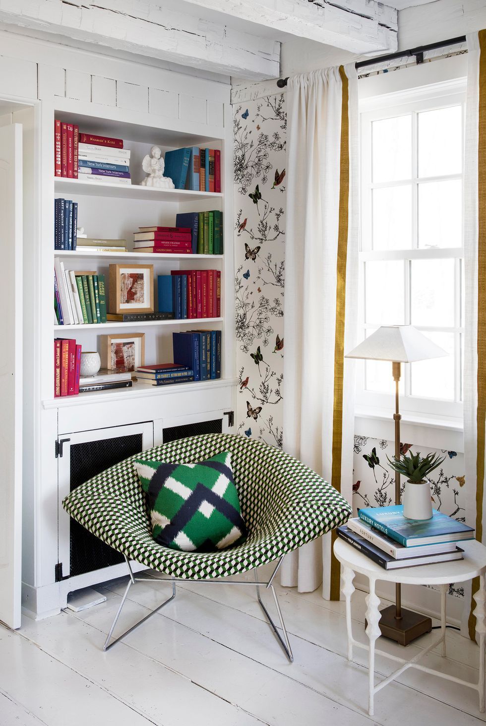 18 Small Apartment Furniture Ideas That'll Save Your Tiny Space