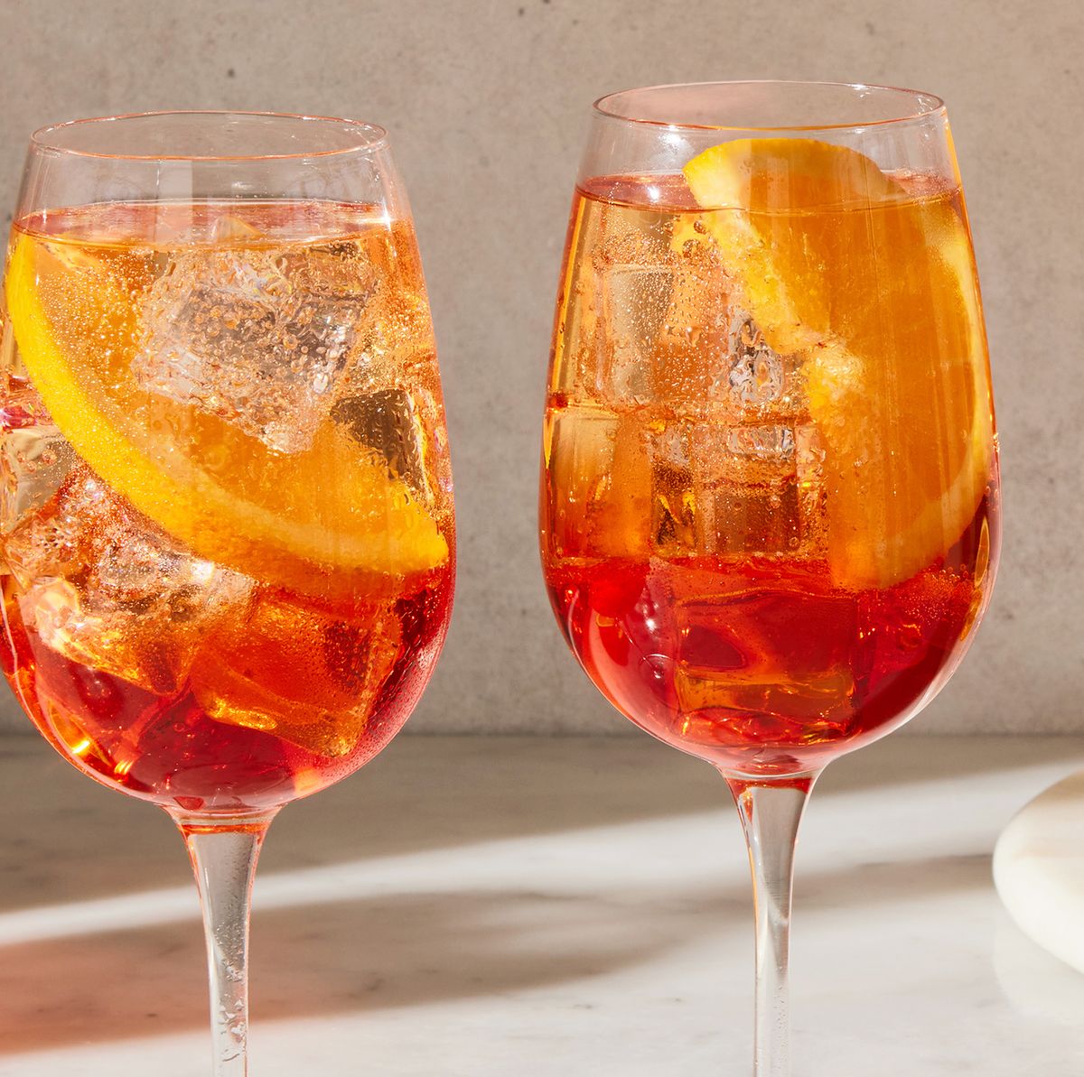 How to Make the Best Aperol Spritz Recipe
