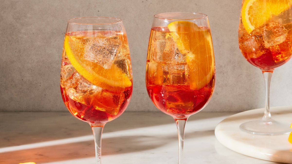 preview for Battle Over: The Aperol Spritz Is Officially The Best Summer Cocktail