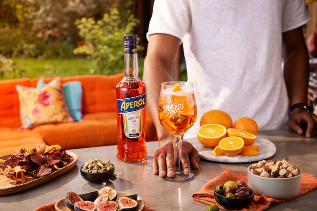 aperol spritz ready to serve cocktails