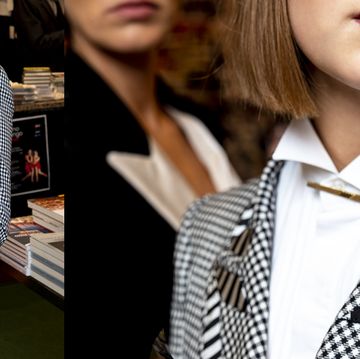 Nasco Unico è il progetto di blazer su misura ideato dalla designer Andrea Francardo, dove i tessuti sono tagli unici, i dettagli del blazer donna scelti con cura in un'esperienza di shopping totalmente nuova.