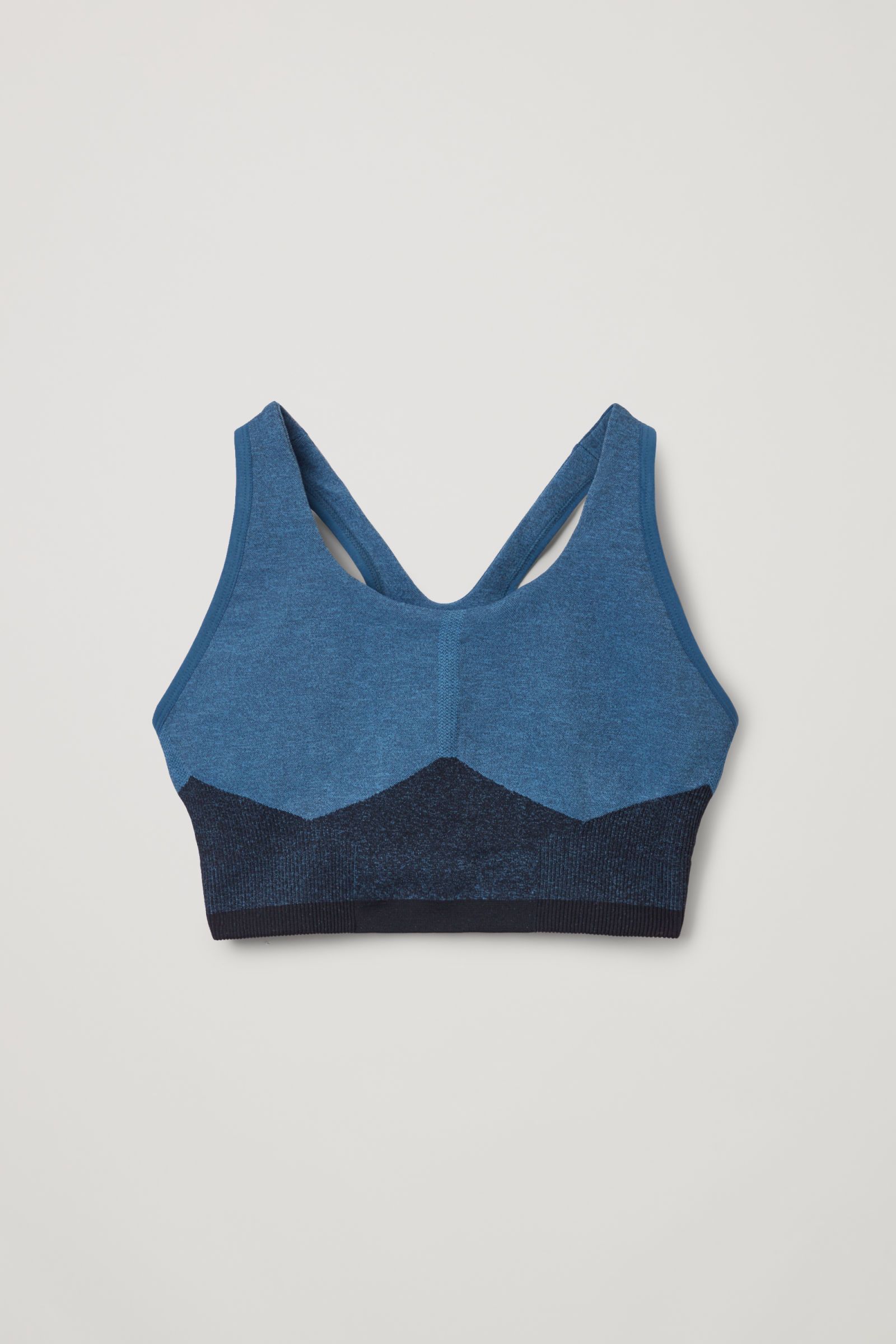 COS activewear: 5 Buys to Snap Up Now
