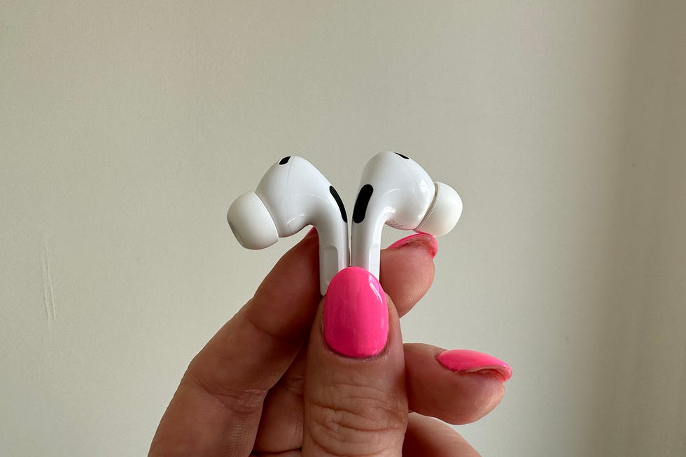 apple airpods pro 2nd generation review