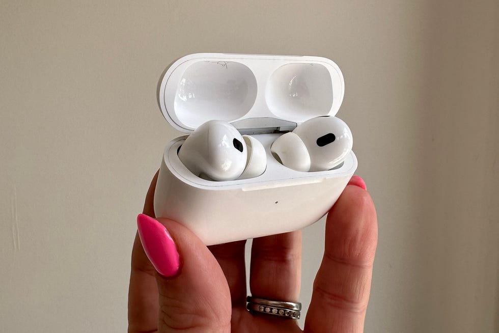 apple airpods pro 2nd generation review