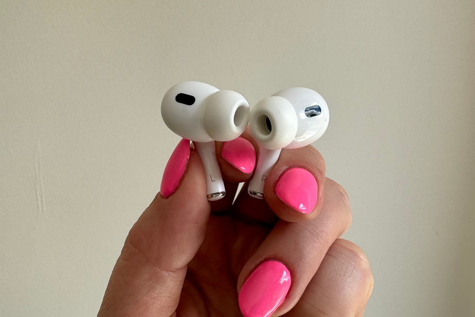 apple airpods pro 2nd generation review