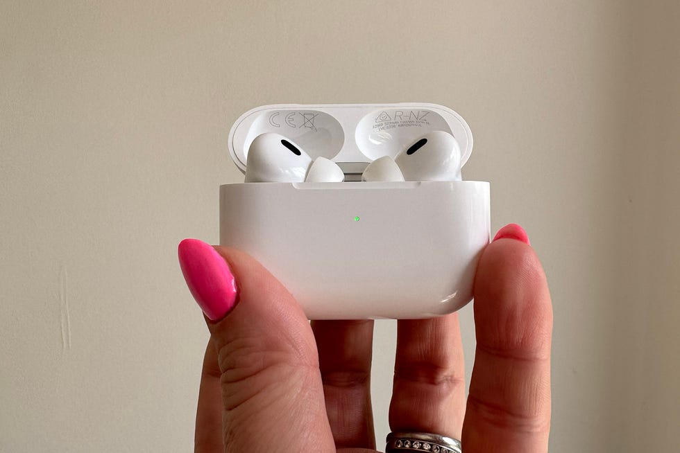 apple airpods pro 2nd generation review