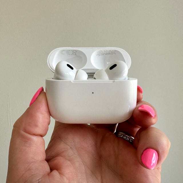 apple airpods pro 2nd generation review