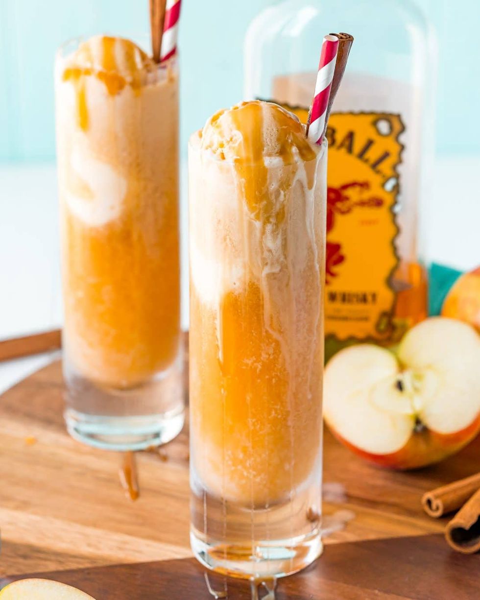 fireball apple cider float with straws
