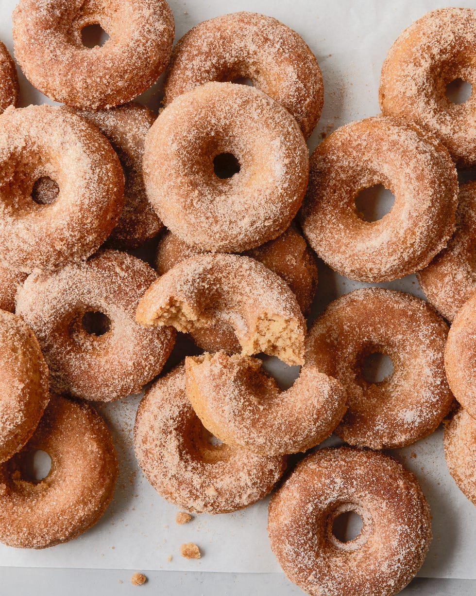 apple cider donuts