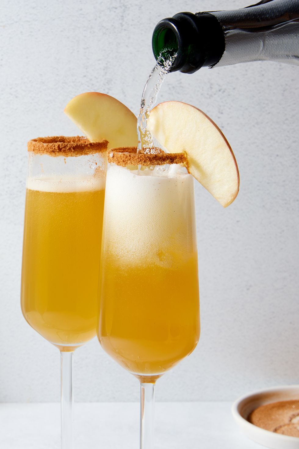 apple-cider-mimosas-vertical-65314be64f8