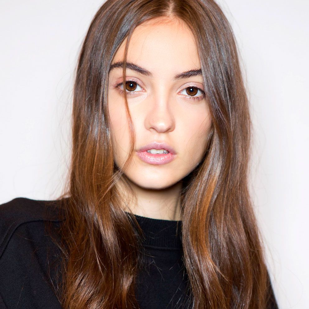 Apple Cider Vinegar for Hair: Yes, It Helps Dandruff and Build Up