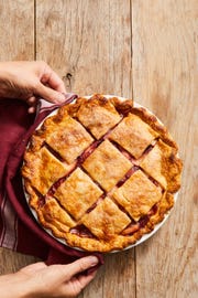 apple cranberry pie