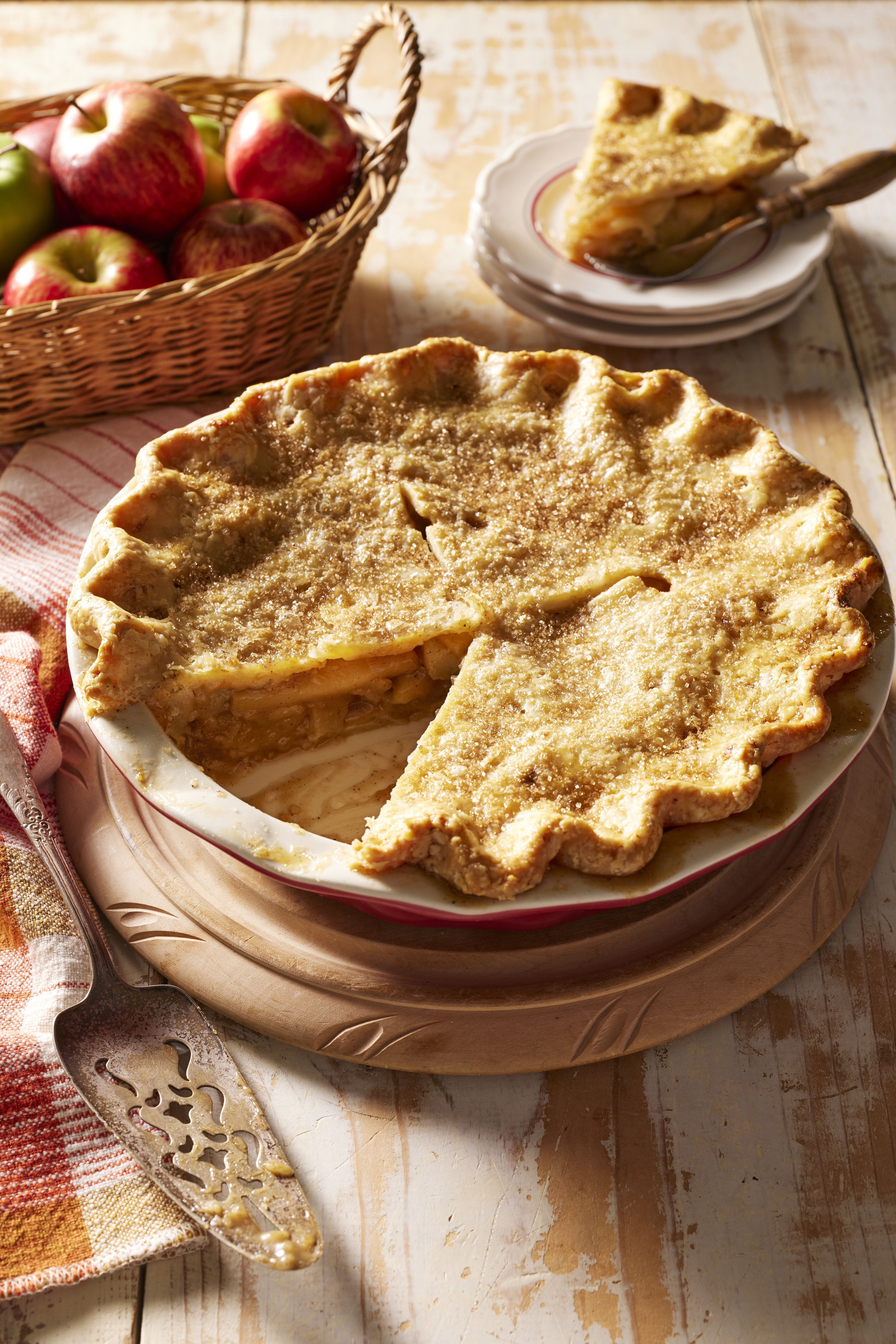 Easy Apple Pie Recipe  Classic Apple Dessert Recipe For Thanksgiving!