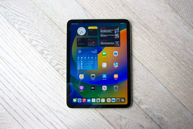 apple ipad 10th generation review