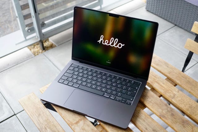 apple m4 macbook pro review 2024
